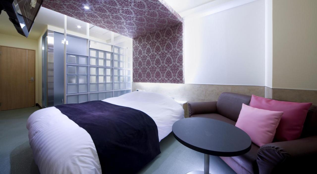 Hotel Glow Yokkaichi (Adults Only) Exteriör bild